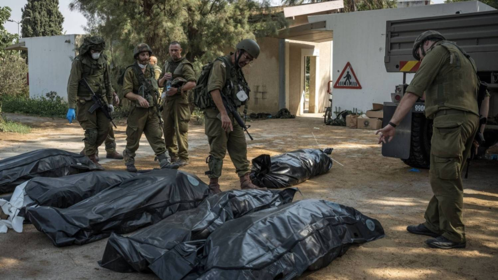 بالصورة - الجيش الصهيوني يعترف بمقتل رائد على يد كتائب القسام في وسط قطاع غزة