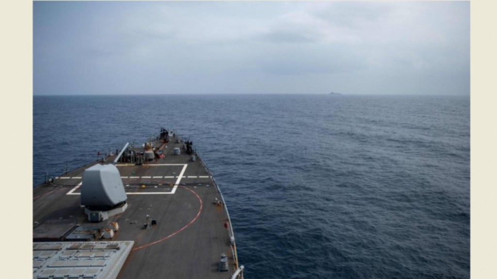 مسيّرة استهدفت سفينة قبالة سواحل اليمن