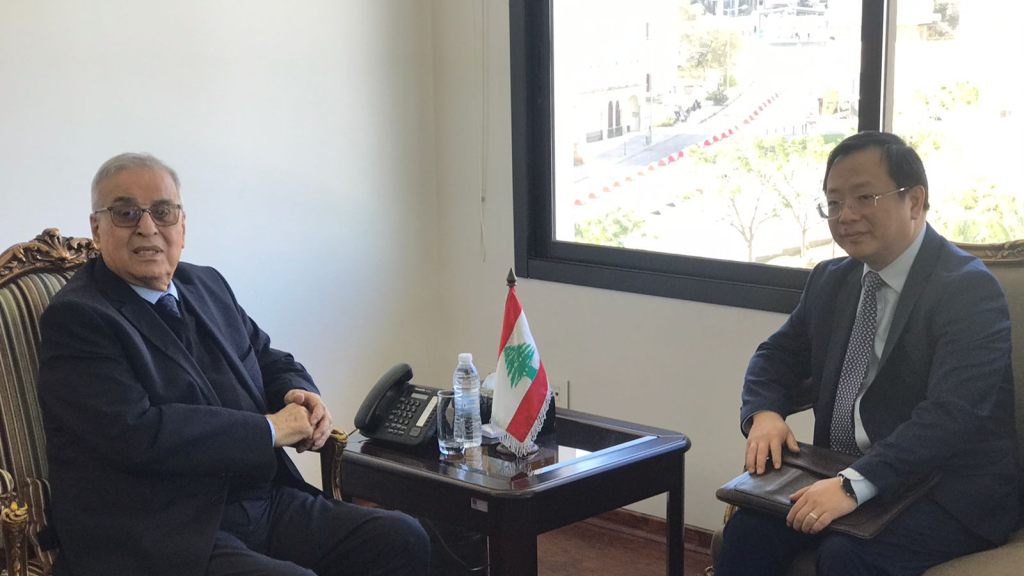 بوحبيب التقى سفراء الصين وكولومبيا وبنغلادش واتصل بنظيره الكويتي مهنئا