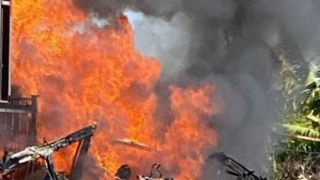 انتشال جثماني شهيدين آخرين جراء الغارة على البازورية