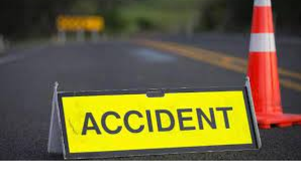  رجل مجهول الهويّة تعرّض لحادث صدم على اوتوستراد الدورة... هل من يعرفه؟