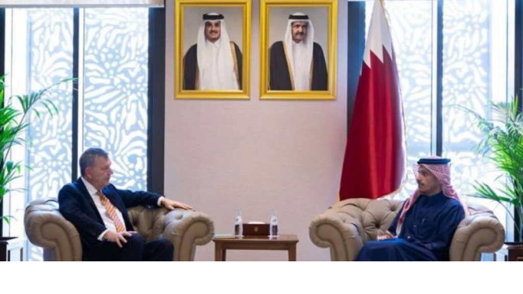 آل ثاني: سنواصل دعمنا لـ “الأونروا”