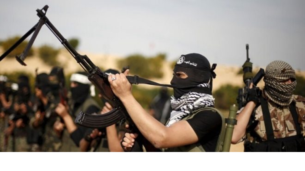“شهداء الأقصى” تنعى أحد قادتها