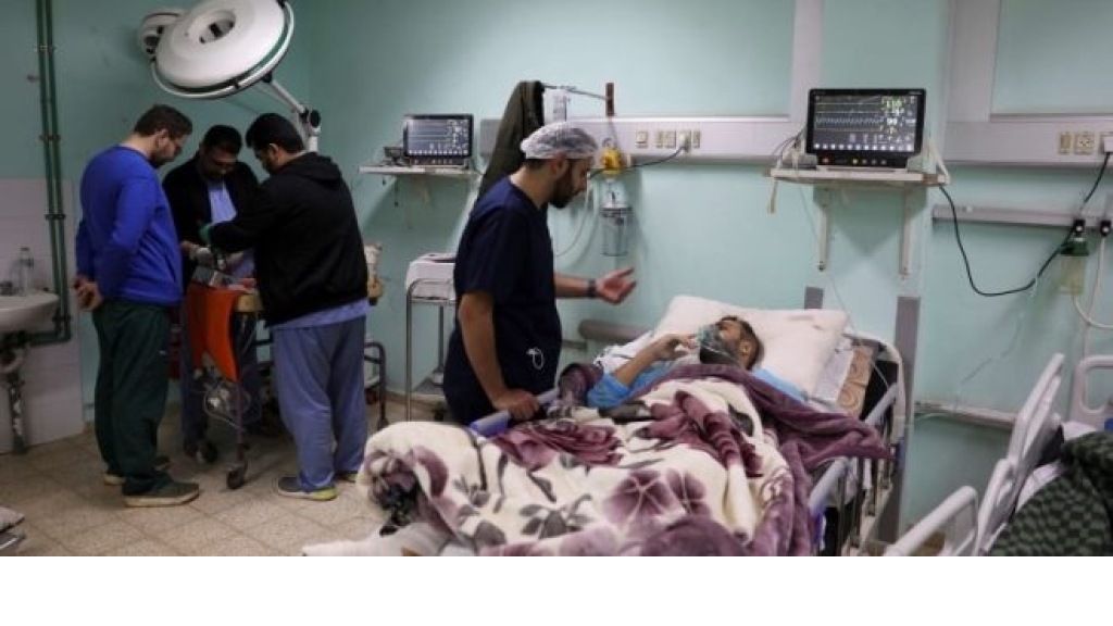وفاة 3 مرضى نتيجة انقطاع الكهرباء في مجمع ناصر الطبي