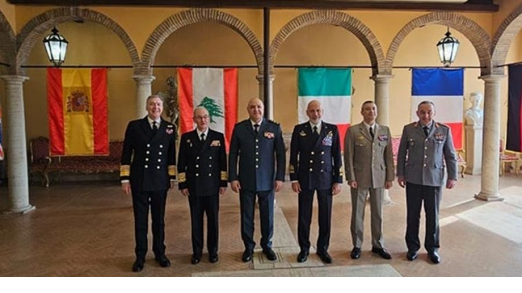 العماد عون شارك في اجتماع دعم الجيش في إيطاليا (صور)