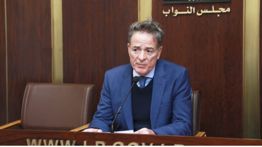 اقتراحا قانونين للنائب جرادة يتعلقان باعفاء الجنوبيين من الضرائب وبالطابع المالي للجيش