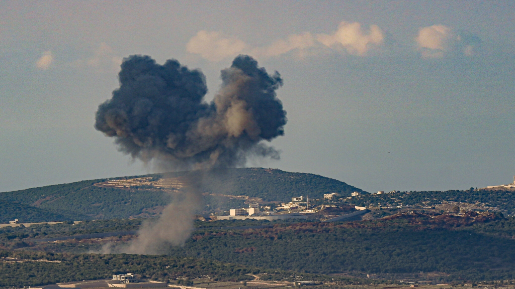 إعلام إسرائيلي: قتيل وجرحى بإطلاق صاروخ مضاد للدروع من لبنان على 