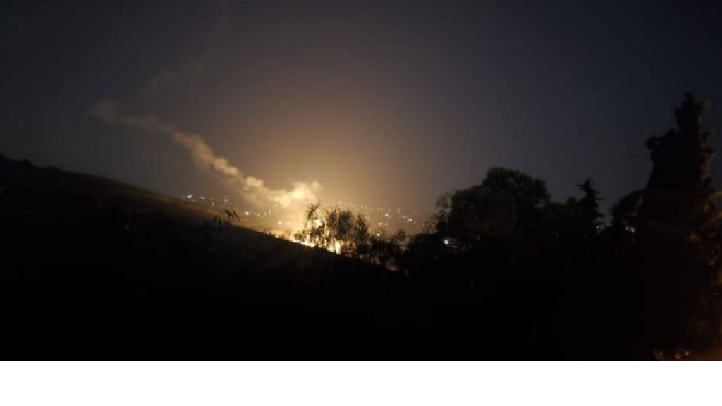 بالصور.. إصابات بالغارة على دبين