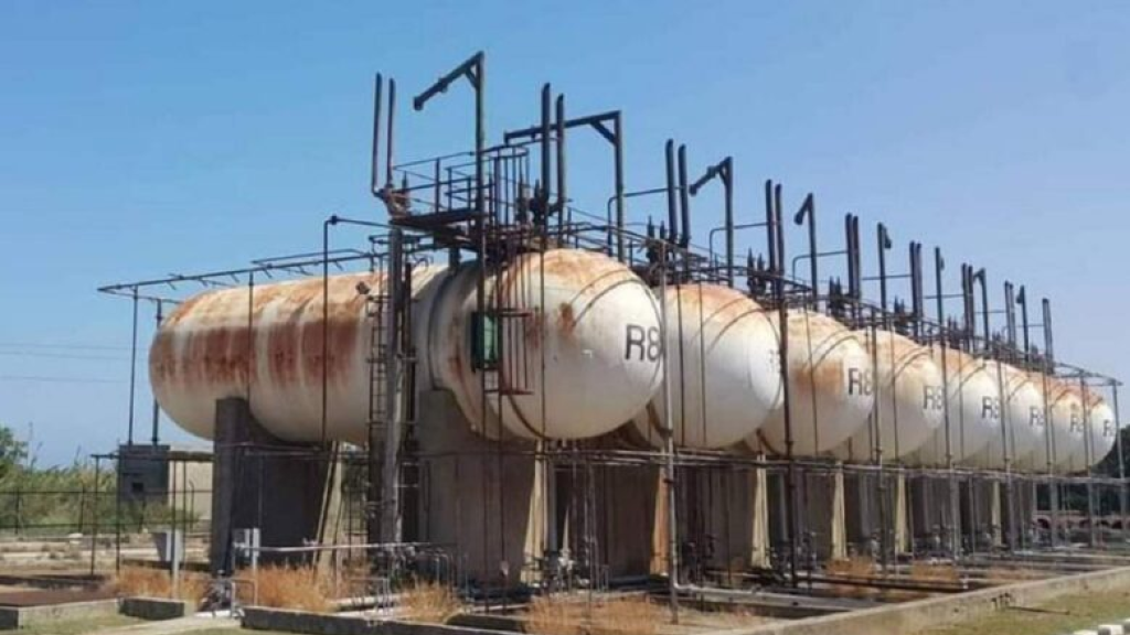 موادّ خطرة في منشآت طرابلس: دول تعرض نقلها ولبنان لم يستجب