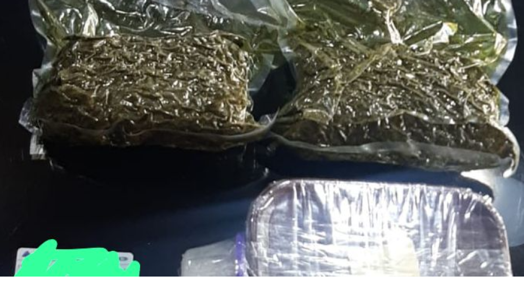 قوى الامن: توقيف 3 أشخاص وضبط كمية من المخدرات والعملة المزيّفة عند حاجز ضهر البيدر