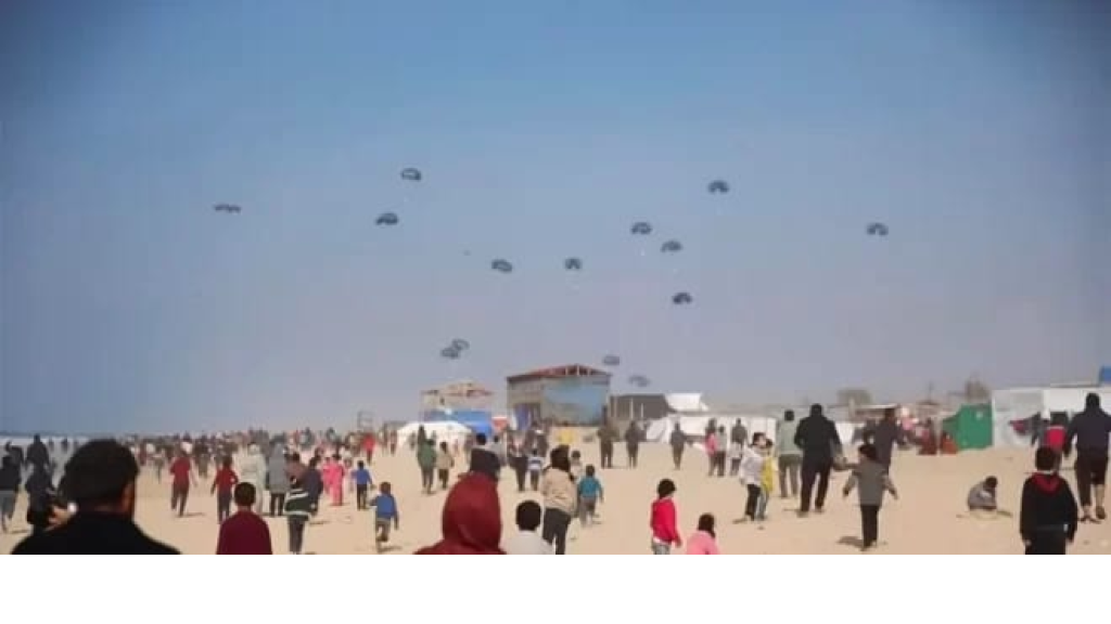 إنزال مساعدات إماراتية على غزة