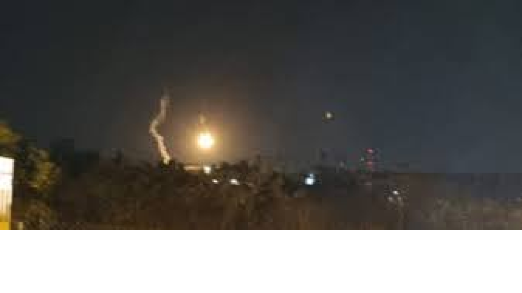 قصف مدفعي وفوسفوري عنيف على قرى جنوبية ليلاً