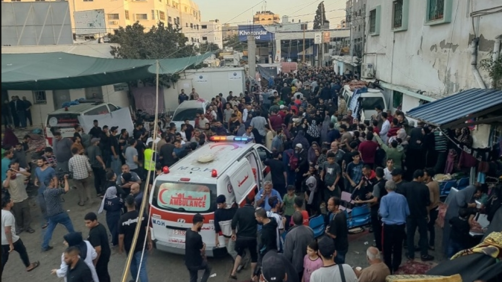 المكتب الإعلامي في غزة: الاحتلال ارتكب مجزرة دامية في مجمع الشفاء الطبي