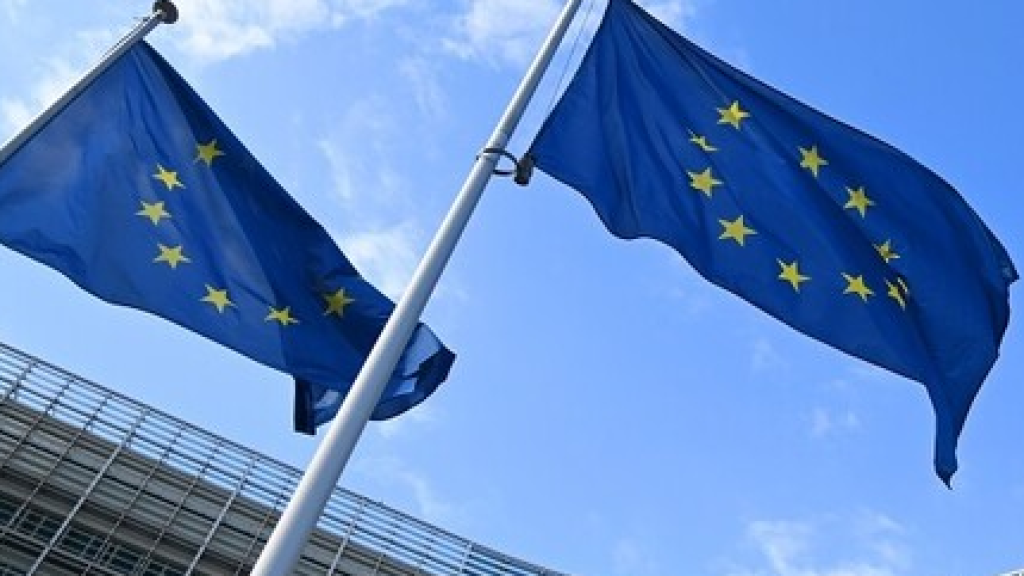 المفوضية الأوروبية تدين مع الناتو الهجوم الإرهابي على مركز 