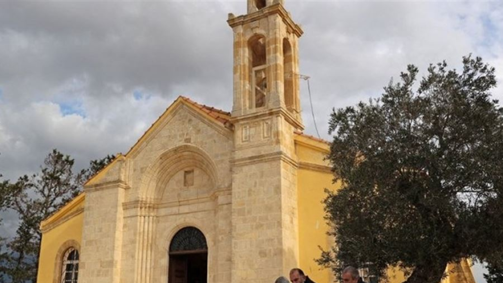 فضيحة مالية وجنسية تهز الكنيسة الأرثوذكسية في قبرص  راهبان يظهران بانتظام على التلفزيون الوطني... ما قصتهما؟!