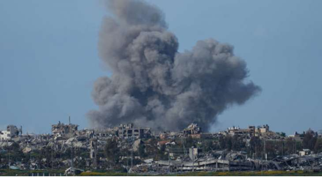 صباح الجنوب “ساخن”.. بالفيديو: غارات عنيفة “تهز” إقليم التفاح