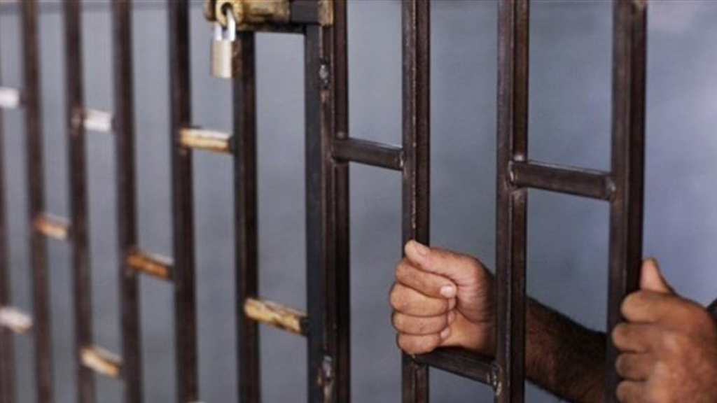 الجيش يوقف مواطنًا في برجا - الشوف لإطلاقه النار على المواطنين والسيارات في الصفير