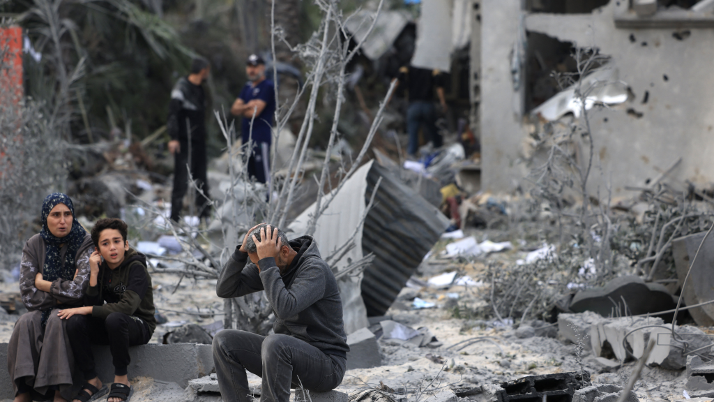 اليوم الـ197 من العدوان: 34012 شهيدا و76833 إصابة في الحرب على قطاع غزة