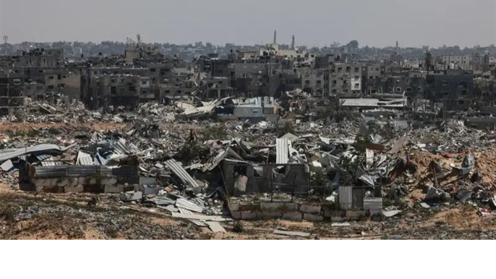 معالمها اختفت.. كم سنة تحتاج غزة لإزالة ركام الحرب؟
