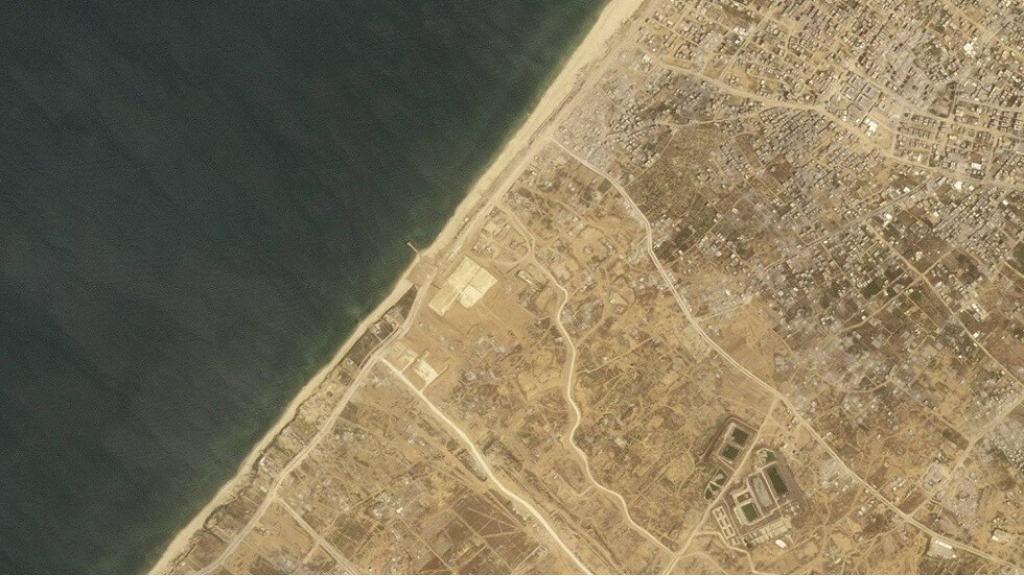 القيادة المركزية الأمريكية تنشر الصور الأولى للرصيف البحري قبالة سواحل غزة