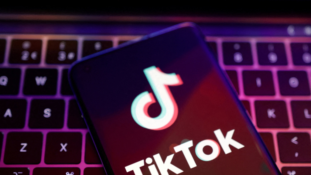في لبنان: Tiktoker شهير متّهم باغتصاب أطفال!