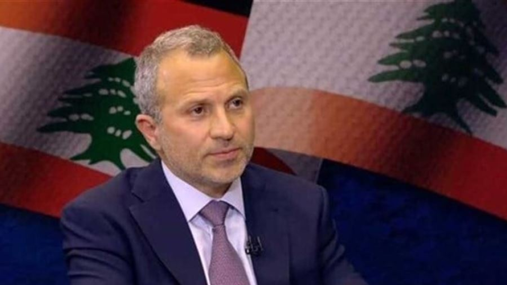 موقف لبناني موحّد تضمّن ملاحظات بعد دراسة الورقة الفرنسية وترقُّب عودة لودريان