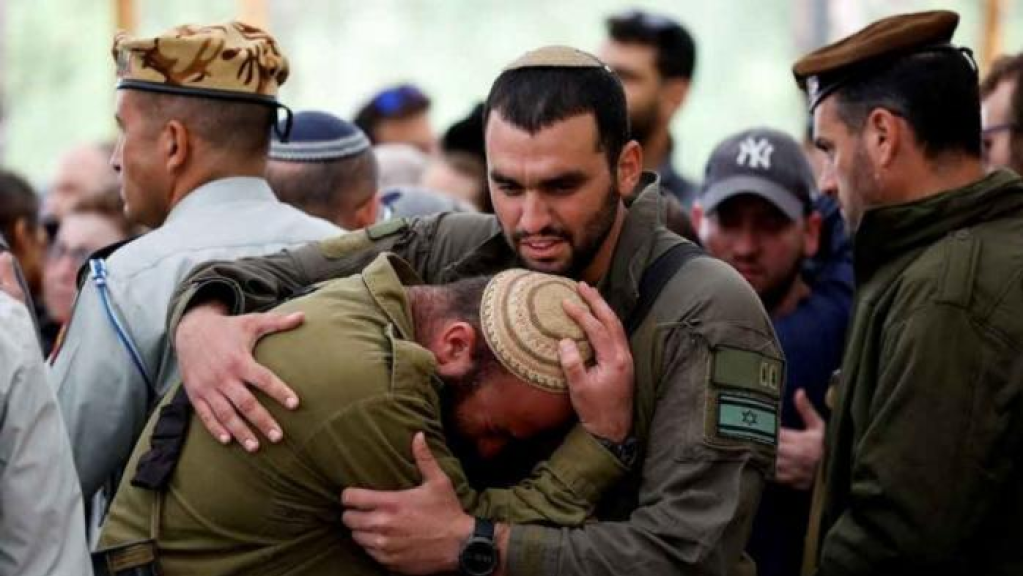 الاحتلال يعترف بمقتل ضابطين إسرائيليين في هجوم حزب الله على موقع المطلة أمس