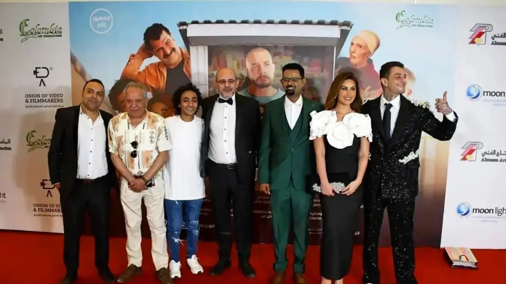 أحمد الفيشاوي يرد على منتقدي ظهوره الغريب في 