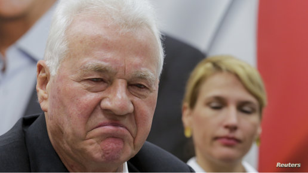 متهم بِـ5 جرائم اعتداء جنسي... اعتقال ملياردير نمساوي في الـ91 من عمره!