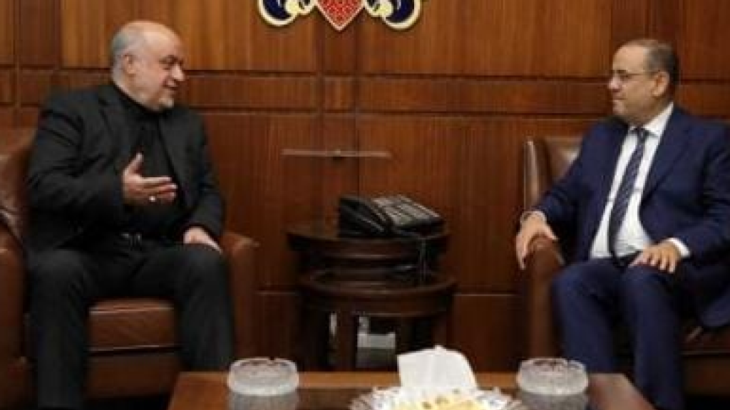 اللواء البيسري بحث والسفير الإيراني في المستجدات الاقليمية