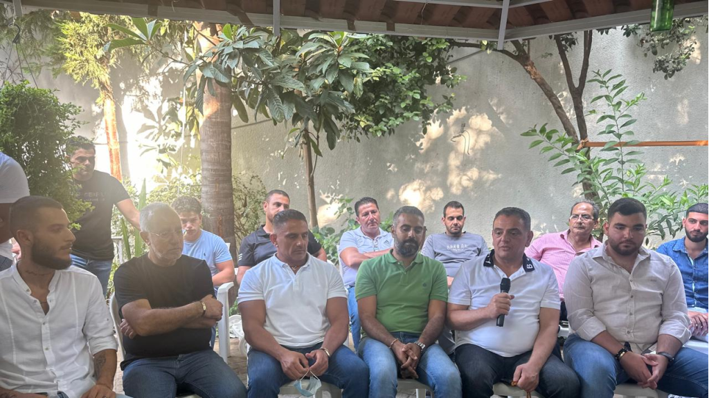 زيارة تهنئة من دائرة الشويفات إلى رئيس بلدية الشويفات نضال الجردي (صور)