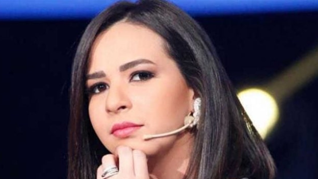 إيمي سمير غانم تستعيد ذكريات طفولتها بصورة نادرة