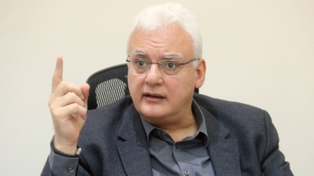 القرم يطمئن: لا رفع لتعرفة الإنترنت