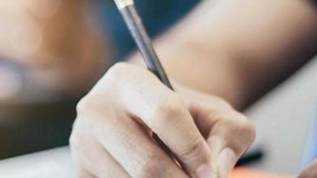 نتائج الإمتحانات الرسمية قريبة... توقّعات مبشّرة لهؤلاء!