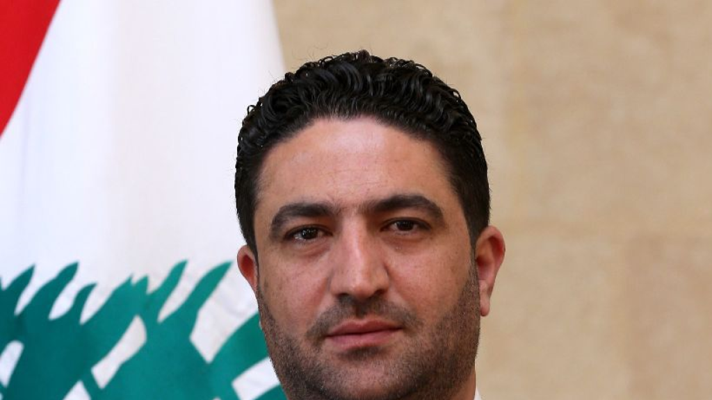 الغريب: مجدل شمس وأبنائها الأبطال ينتقمون اليوم لشهدائهم الأبرار بطردهم لرأس الإرهاب العالمي من أرضهم