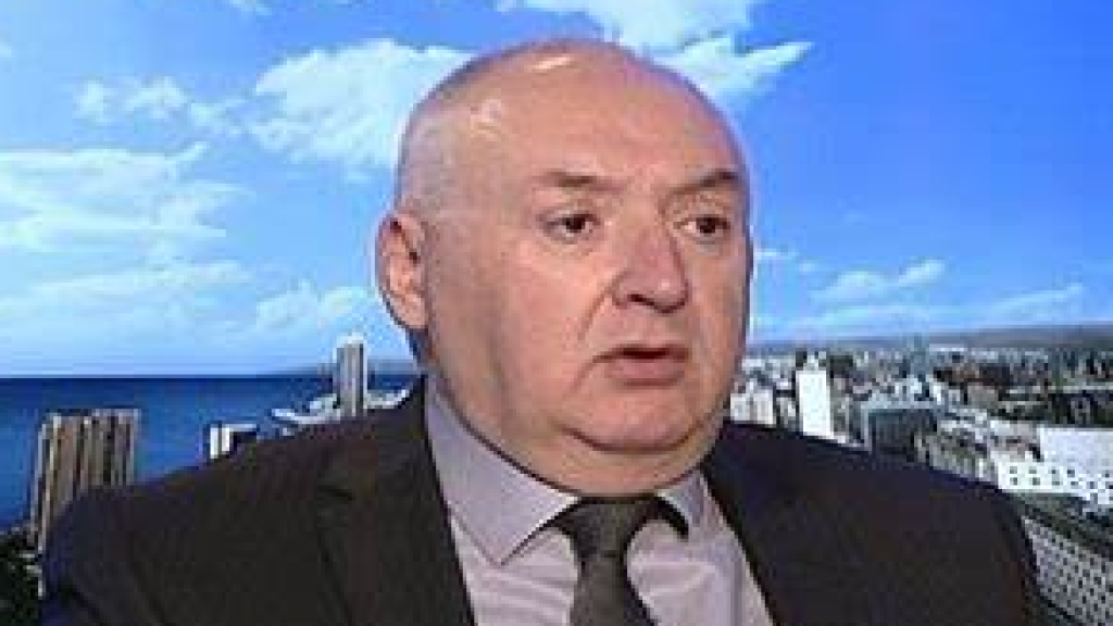 حياة السيد بخطر؟ سيمون أبو فاضل يكشف التفاصيل ويتحدث عن جواسيس متمكنة داخل بيئة الحزب!