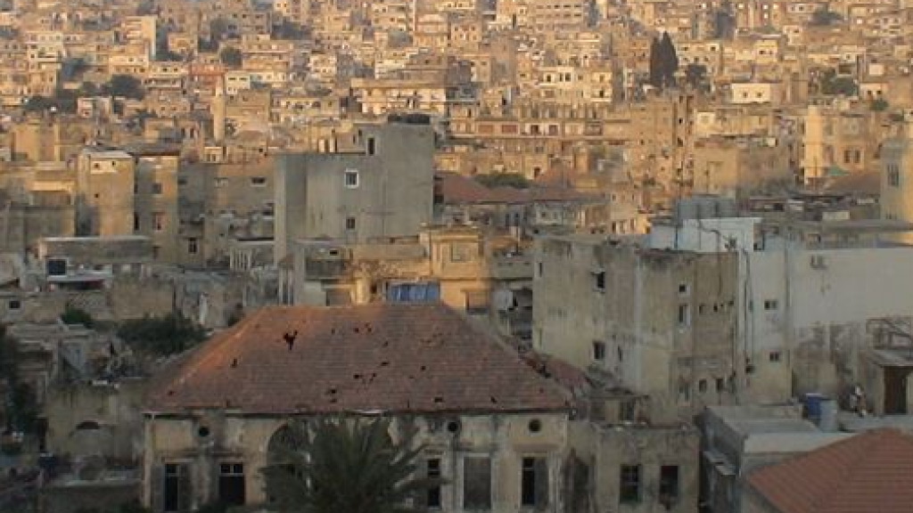 بسرعة البرق عاودت 