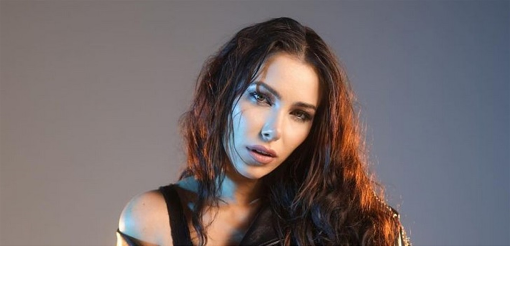 من دون زوجها.. دانييلا رحمة تحتفل بعيد ميلاد مديرة أعمالها وتُثير الجدل مع هذا الشاب!