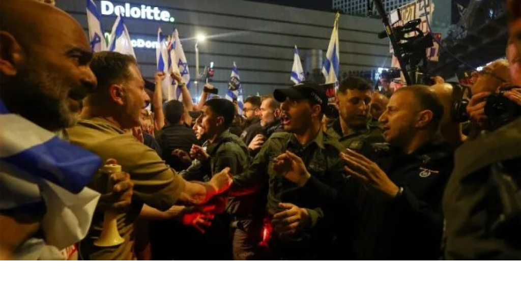 عائلات الأسرى: نتنياهو يعرقل الصفقة وفق مصالحه السياسية