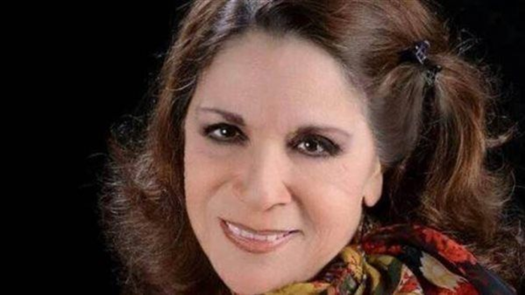 لهذا السبب سامية الجزائري في بيروت.. 