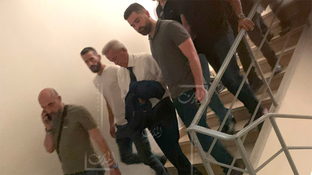 لهذا السبب انهمرت دموع رياض سلامة!! 