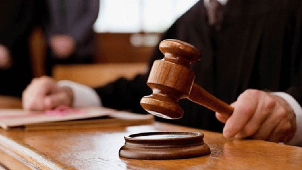 بدعوى الإثراء غير المشروع... حلاوي استجوب مديرَي المخابرات السابقَين