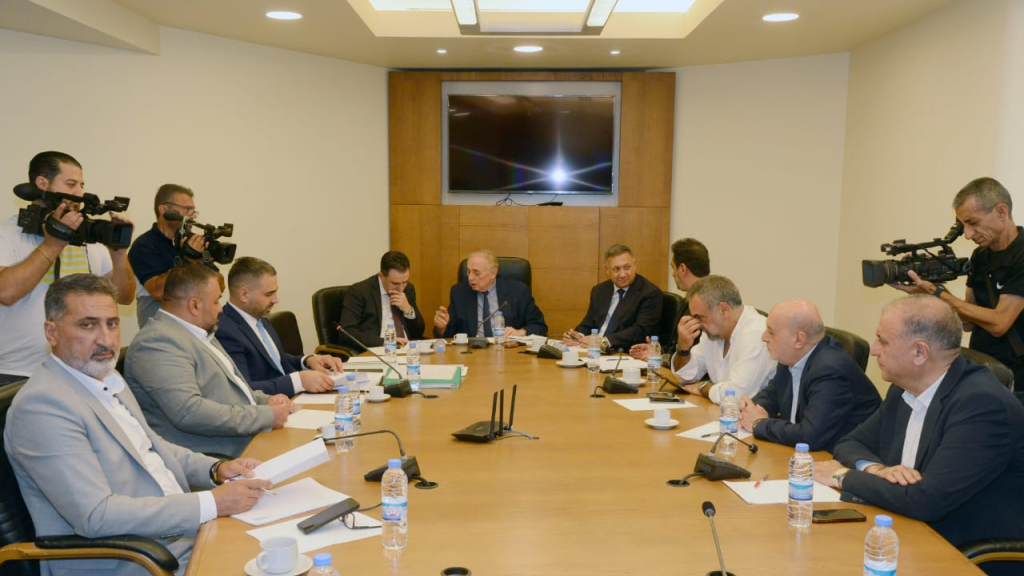 لجنة الاقتصاد ناقشت موضوع قطاع التأمين في لبنان البستاني يجب حل وكر الفساد والرشوة المجسد بالنافعة والدوائر العقارية لكسب ثقة المؤسسات الدولية