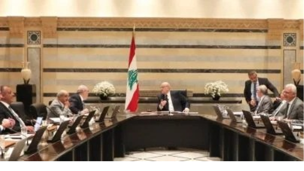 الحكومة اللبنانية تتراجع: التعليم للنازحين الشرعيين فقط