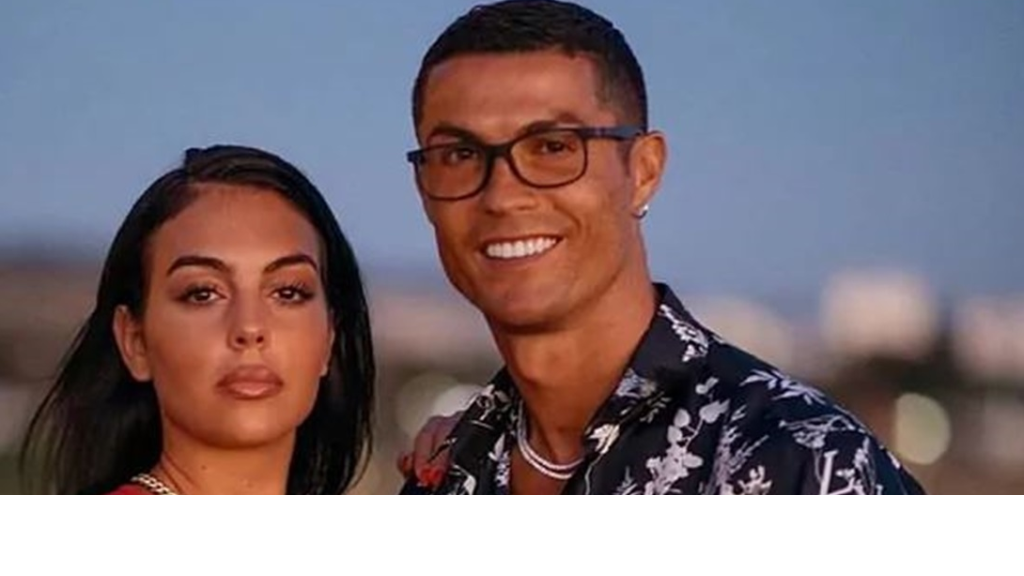 جورجينا حبيبة رونالدو تثير تفاعلا.. فماذا قالت عن الحياة في السعودية؟