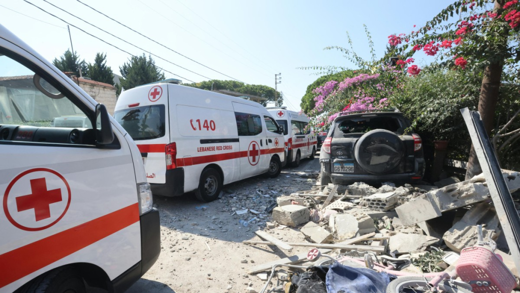 العدو الاسرائيلي يواصل حصد الأرواح بغاراته على مناطق لبنانية... وحzب الله يرد