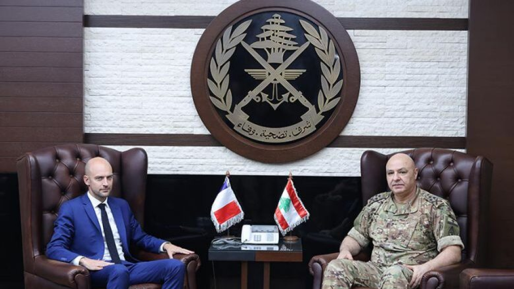 إستقبالات قائد الجيش