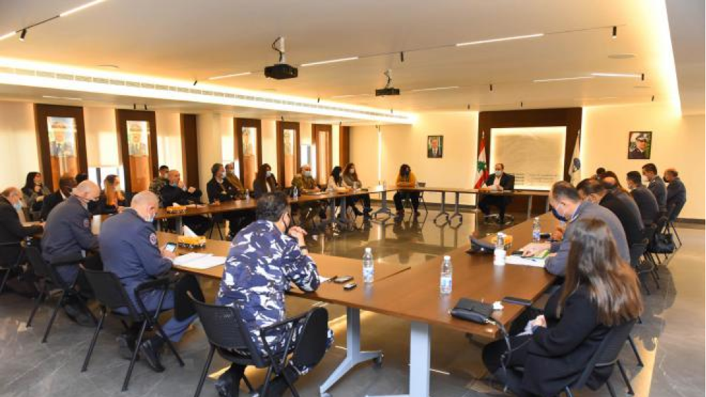 تقرير لجنة الطوارئ سجل نزوح مليون و200 الف وعبور 234023 سورياً إلى بلادهم