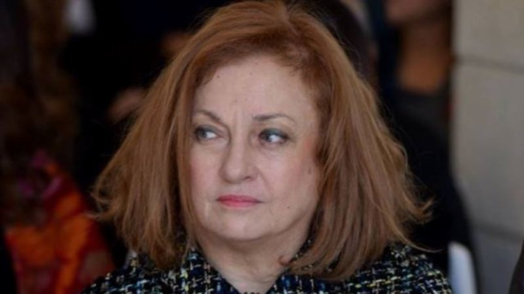 غادة عون: افعلوا اي شيء لإنقاذ البلد