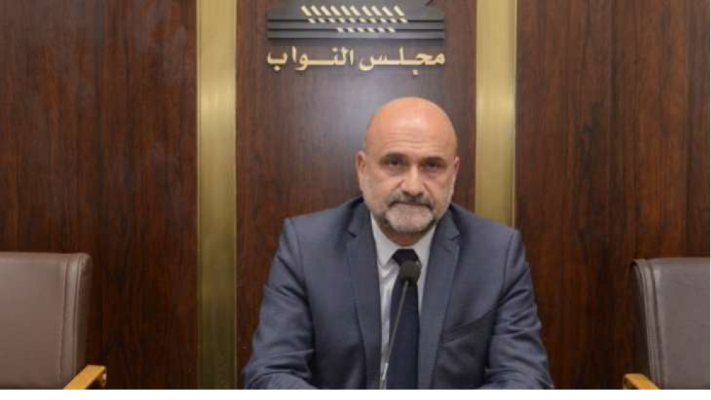 ابي رميا: نحن داخل لقاء تشاوري يضم نوابًا مستقلين وكتلتنا ستكون مسهلة لانتخاب رئيس ولكن ليس لأي رئيس 
